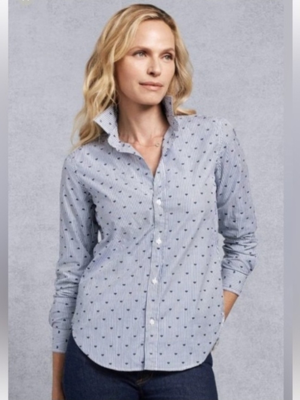 Frank & Eileen Barry shirt in a blue mini star print (XS)